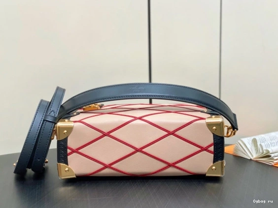 PM-21*14*6CM Trunk VUITTON LOUIS Side 0822
